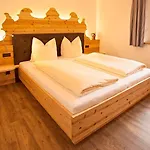 Thaurerhof Urlaub Auf Dem Bauernhof 农家乐